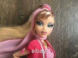 2000 EXTREMELY RARE Collectors Edition Barbie Jennie Fashion only
