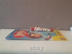 An Extremely Rare Vintage 1994 Captain Scarlet Astronaut 3.75 New Carded Figure