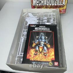 Bandai Super Mechagodzilla & Garuda Combination Model Kit New Extremely Rare