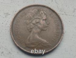 EXTREMELY RARE 1975 New Pence 2p Coin For Collection