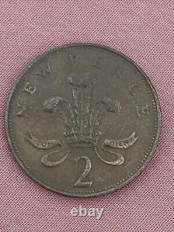 EXTREMELY RARE AND VALUABLE! 2p 1971 2p New Pence Coin. COLLECTORS ITEM