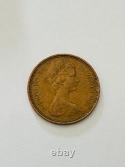 EXTREMELY RARE AND VALUABLE! 2p 1971 2p New Pence Coin. COLLECTORS ITEM