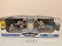 EXTREMELY RARE. Star Wars Galactic Heroes bundle Vehicles and Figures. BNIB