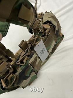 EXTREMELY RARE Velocity Systems Mayflower UW Gen IV Chest Rig Woodland Camo M81