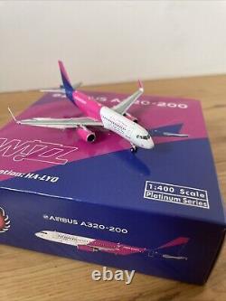 (EXTREMELY RARE) Wizz Air Model 1/400 Phoenix HA-LYQ