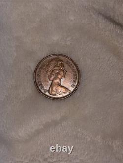Extremely RARE 1981, NEW PENCE 2p Coin UK COLLECTIBLE ITEM