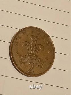 Extremely RARE 1981, NEW PENCE 2p Coin UK COLLECTIBLE ITEM