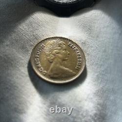 Extremely RARE 1981, NEW PENCE 2p Coin UK COLLECTIBLE ITEM