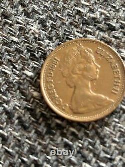 Extremely RARE 1981, NEW PENCE 2p Coin UK COLLECTIBLE ITEM