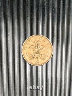 Extremely Rare 1971 Error New Pence 2p Coin, good condition