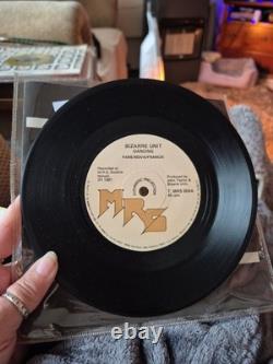Extremely Rare. Bizarre Unit. Dancing / Away From The Screaming Car. 7vinyl