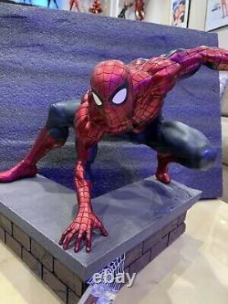 Extremely Rare Custom Marvel Retro Spider-Man 1/4 Scale Statue Figure