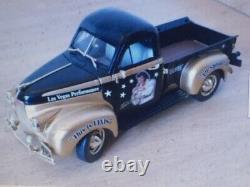 Extremely Rare Elvis Studebaker Truck All Shook Up Brand New & Boxed