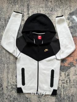 Extremely Rare Gold Tick Black White Nike Tech Fleece New Season Tracksuit Small Extremely Rare Gold Tick Black White Nike Tech Fleece New Season Tracksuit Small