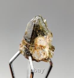 Extremely Rare Hingganite-(Nd) Twin Crystals (a new gadolinite group mineral) Pk