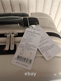 Extremely Rare Miffy Cabin Bag 18 Inch Only One For Sale In UK Cream Tags