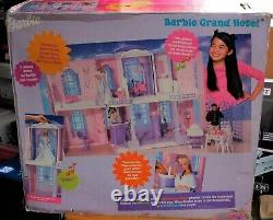 Extremely Rare Sealed New in Box 2001 Mattel Barbie Grand Hotel Playset 29248