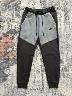 Extremely Rare Two Tone New Season Grey Nike Tech Fleece Medium Men's Tracksuit