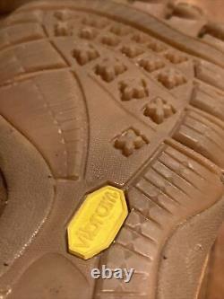 Extremely Rare Vibram Fivefingers Bormio Leather Boots Mens 41-8.5 us Barefoot