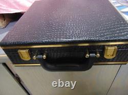 Extremely Rare Vigma Virgin Pearl Design Pool Balls. New Old Stock & Case