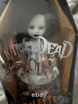 Extremely Rare coalette living dead doll