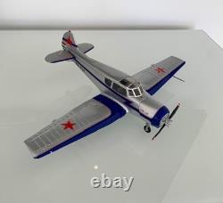 Extremely rare 136 scale heavy metal model of YakovlevYak-18T HA-HUA