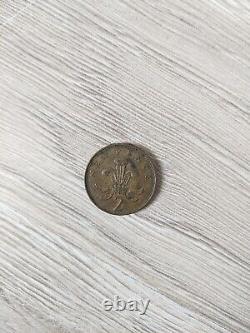 Extremely rare 1971 new pence 2p coin. Good condition