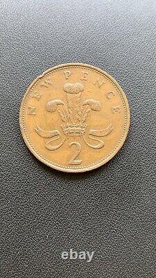 Extremely rare 1975 2p New Pence Coin