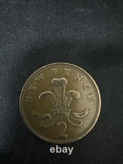 Extremely rare uk 1980 2 pence coin new pence