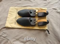 Extremely rare, unique NEW Louis Vuitton shoe trees size UK 9