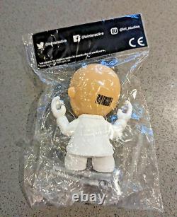 Hitman Mini Figure 3 Employee-Only White Requiem Suit Extremely rare! SEALED