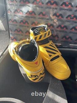 Limited Edition Reebok Aliens Bug Stomper Yellow black With Extremely Rare Case