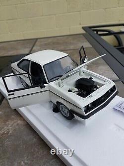 MINICHAMPS EXTREMELY RARE 1/18 Ford ESCORT MK2 RS 2000 RALLY MEXICO