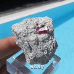 Minerals EXTREMELY RARE RED BERYL BIXBITE RED EMERALD Utah