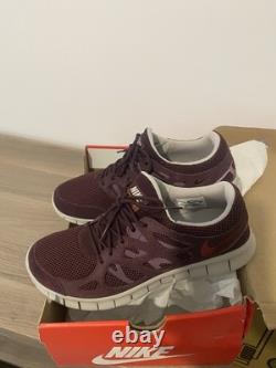 Nike Free Run 2 Men's UK 9 Extremely Rare Brand New