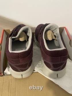 Nike Free Run 2 Men's UK 9 Extremely Rare Brand New