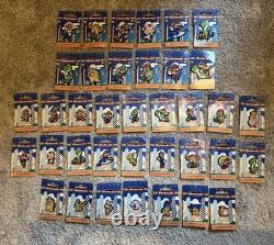 Nintendo 1993 Pin & Magnet FULL collection Extremely Rare! Collectors Item