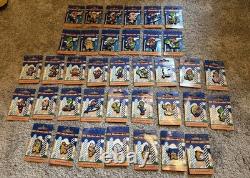 Nintendo 1993 Pin & Magnet FULL collection Extremely Rare! Collectors Item