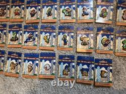 Nintendo 1993 Pin & Magnet FULL collection Extremely Rare! Collectors Item