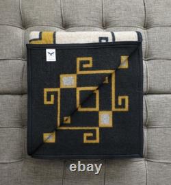 Pendleton Toadlena Navajo Wool Blanket 64x80 New With Tags Extremely Rare Pendleton Toadlena Navajo Wool Blanket 64x80 New With Tags Extremely Rare