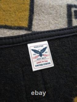 Pendleton Toadlena Navajo Wool Blanket 64x80 New With Tags Extremely Rare Pendleton Toadlena Navajo Wool Blanket 64x80 New With Tags Extremely Rare