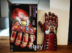 Robert Downey Junior Iron man Signed Gauntlet. Extremely rare! Perfect conditon