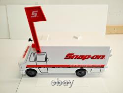 Snap-On Tools NEW METAL White Mailbox LIMITED Extremely RARE