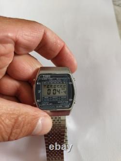 Timex Quartz. Chronograph. World Time Zones. Extremely Rare. New Batteries