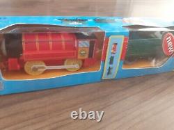 Tomy thomas trackmaster victor train brand new in box extremely rare 2007