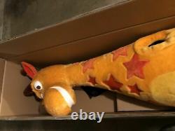 Toys R Us Geoffrey the Giraffe Official Mascot Costume Extremely Rare