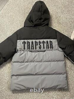 Trapstar Decoded Aw23 Puffer Jacket. Extremely Rare