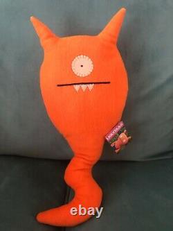 Uglydoll Curvy RARE David Horvath extremely limited Only available in Korea