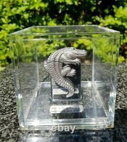 Zippo, 3d Crocodile In Acrylic Cube, Limited Edition (extremely Rare)