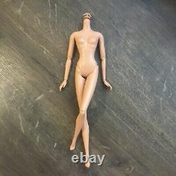 2008 Extremely Rare Barbie Corps Pivotant